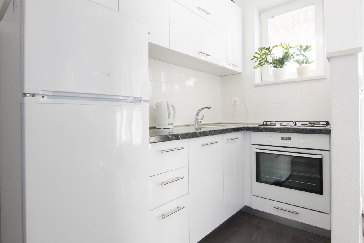 טוצפי Apartments Mate מראה חיצוני תמונה